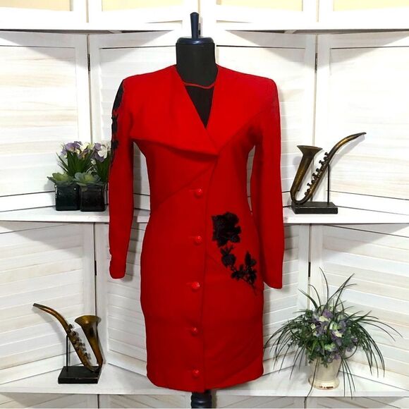 Valentino Vintage Red Blazer Dress Black Roses Size 6 - Picture 2 of 14